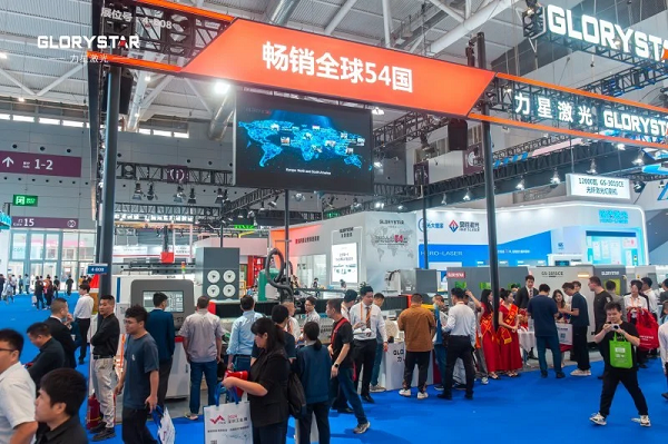 力星激光型鋼激光二次加工自動(dòng)化線(xiàn)新品超燃首發(fā)